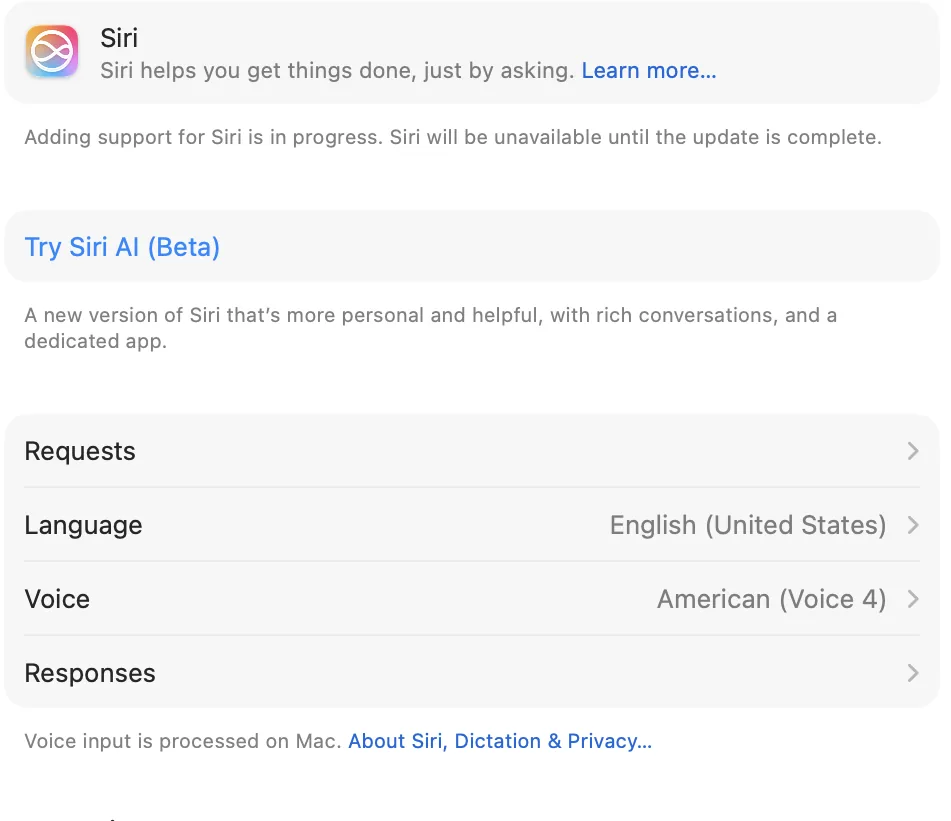 Ustawienia Siri w macOS 27 z przyciskiem Try Siri AI (Beta) przy polskim koncie Apple